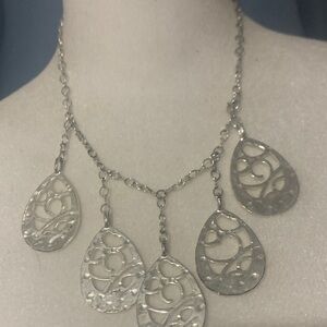 Elegant Silver Teardrop Necklace
